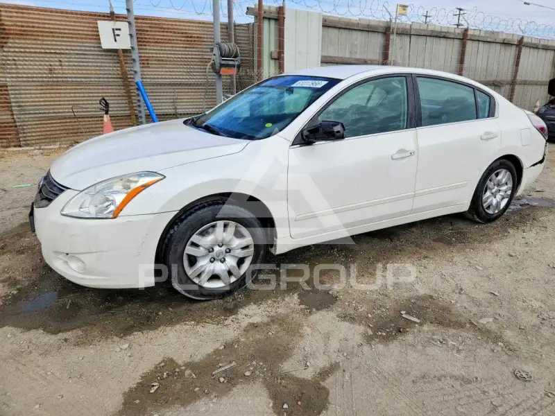 2012 Nissan ALTIMA photo