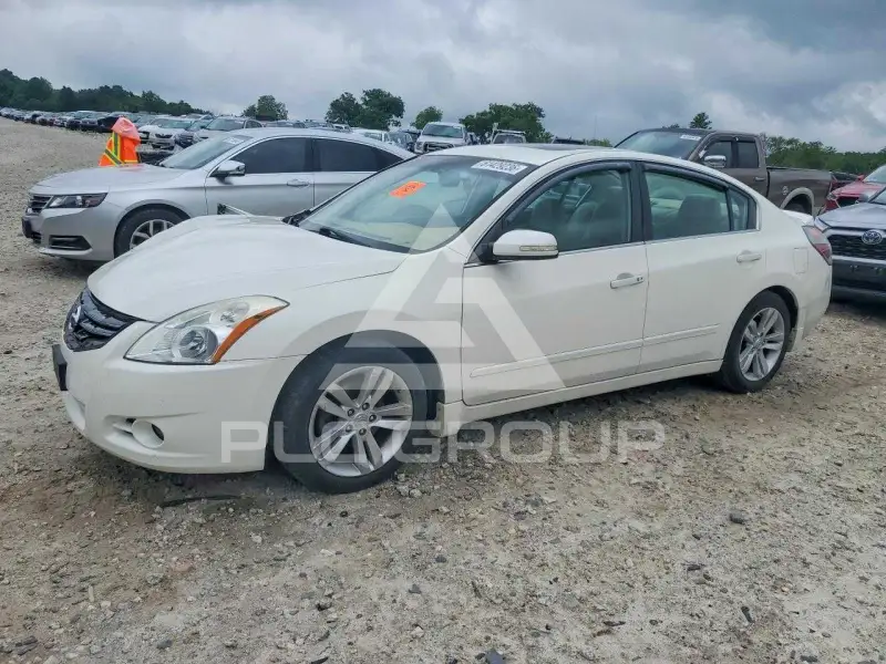 2012 Nissan ALTIMA фото