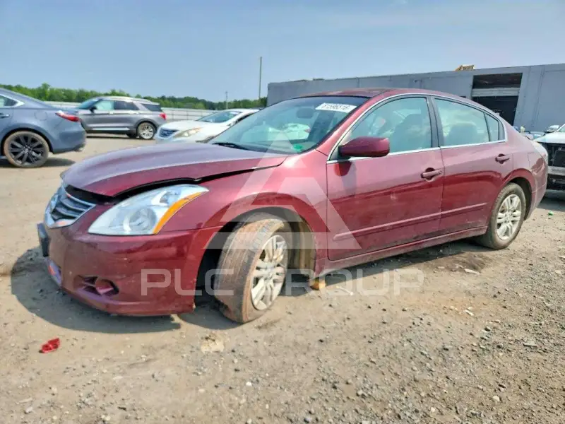 2012 Nissan ALTIMA photo