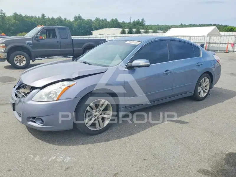 2012 Nissan ALTIMA photo