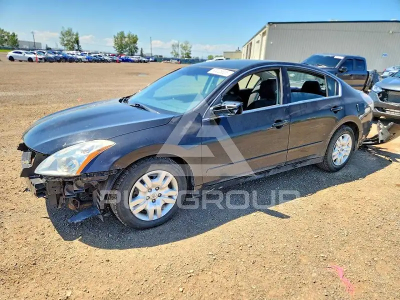 2012 Nissan ALTIMA фото