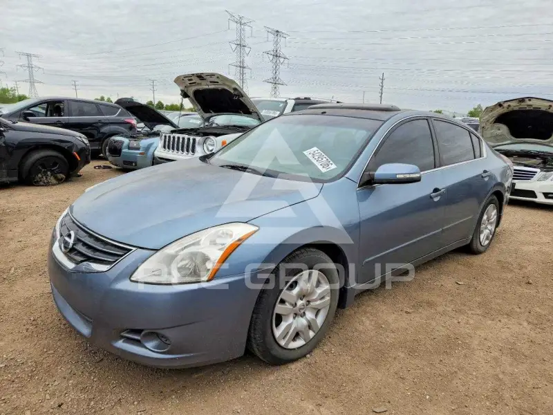 2012 Nissan ALTIMA фото