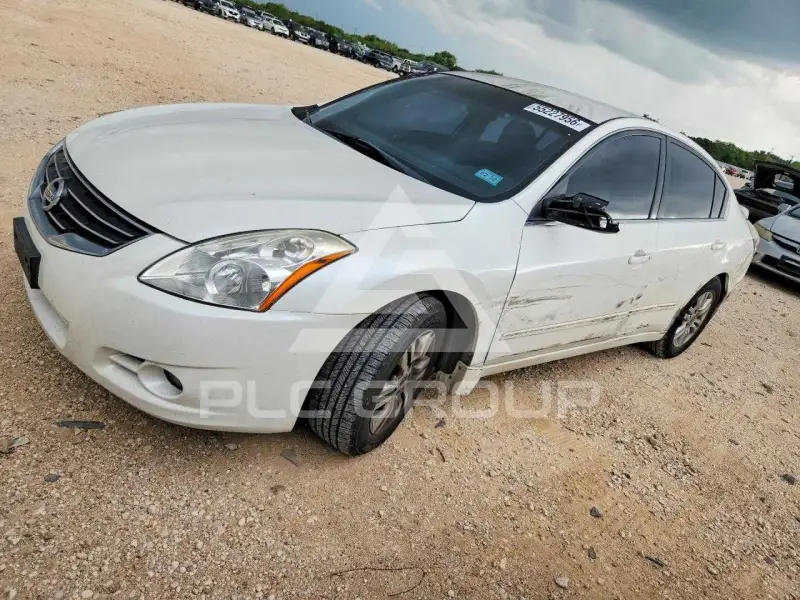 2012 Nissan ALTIMA фото