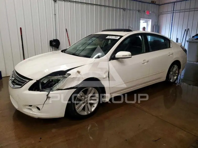 2012 Nissan ALTIMA фото
