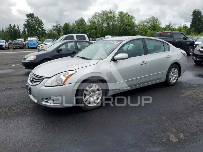 2012 Nissan ALTIMA фото