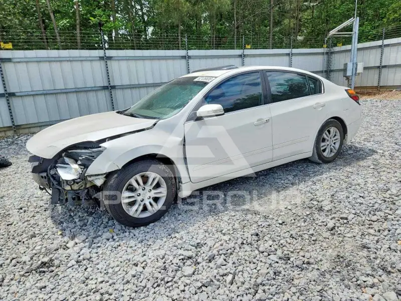 2012 Nissan ALTIMA photo