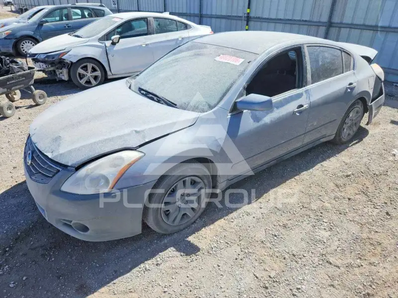 2012 Nissan ALTIMA фото