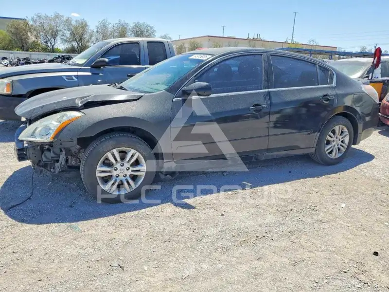 2012 Nissan ALTIMA photo