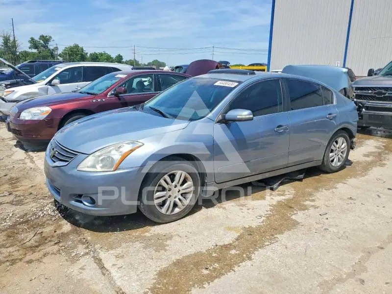 2012 Nissan ALTIMA photo