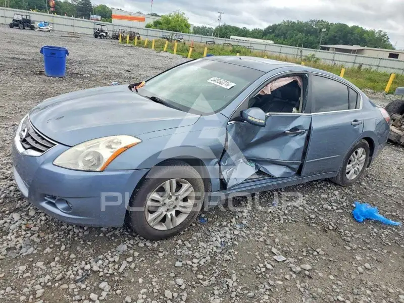 2012 Nissan ALTIMA фото
