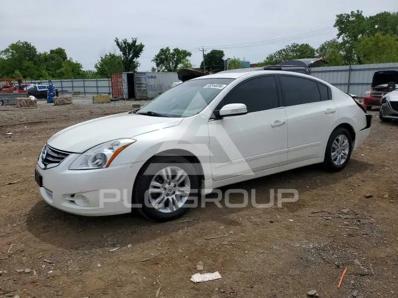 2012 Nissan ALTIMA photo