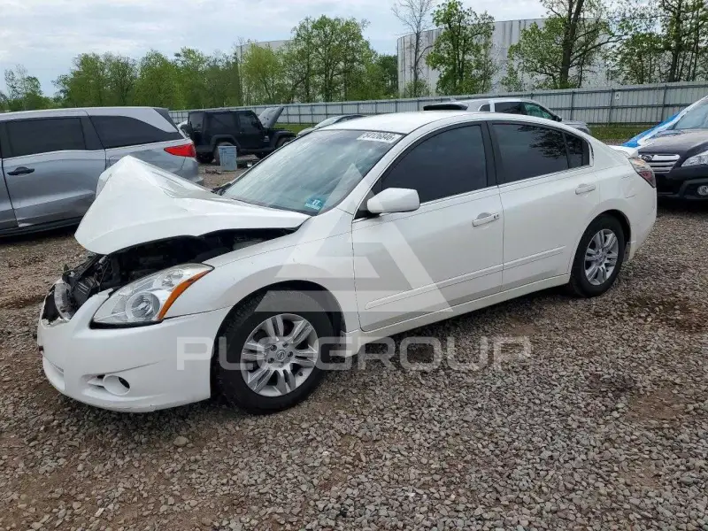 2012 Nissan ALTIMA photo