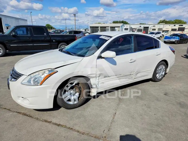 2012 Nissan ALTIMA photo