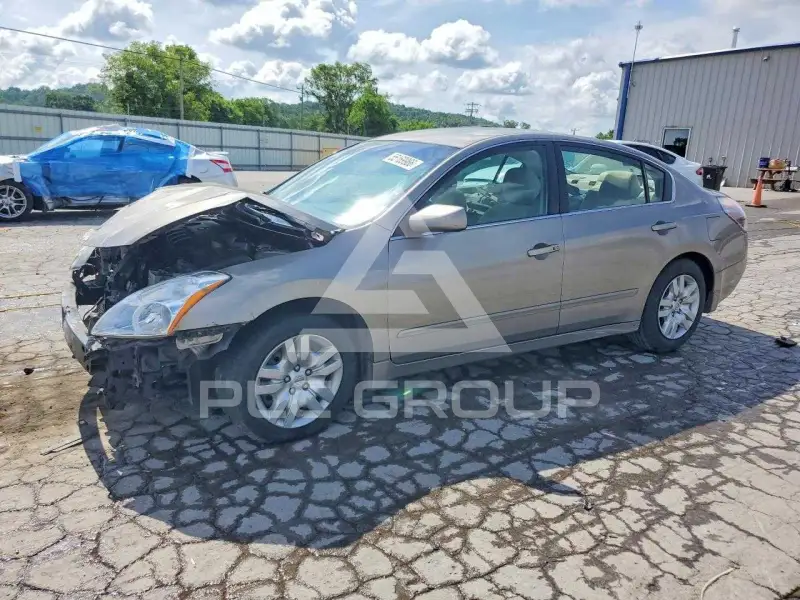 2012 Nissan ALTIMA photo