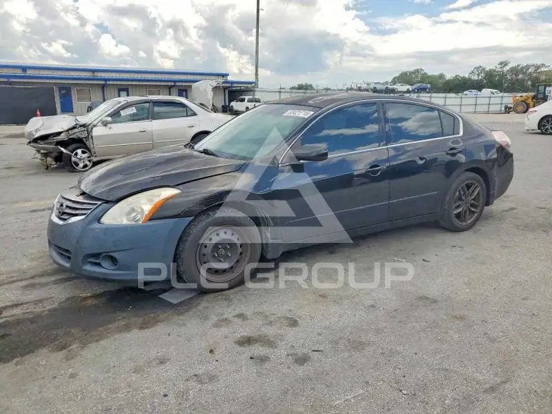2012 Nissan ALTIMA фото