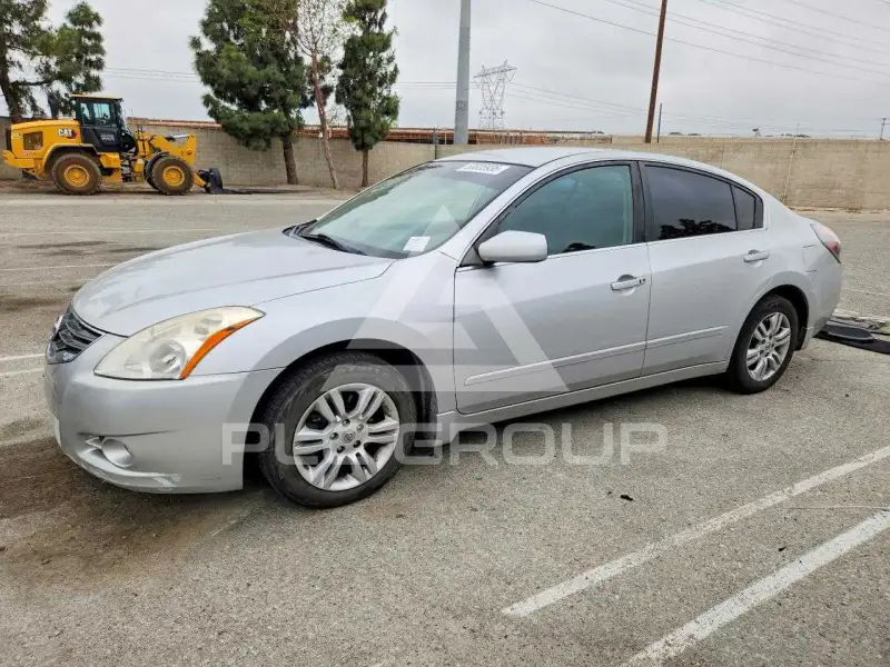 2012 Nissan ALTIMA photo