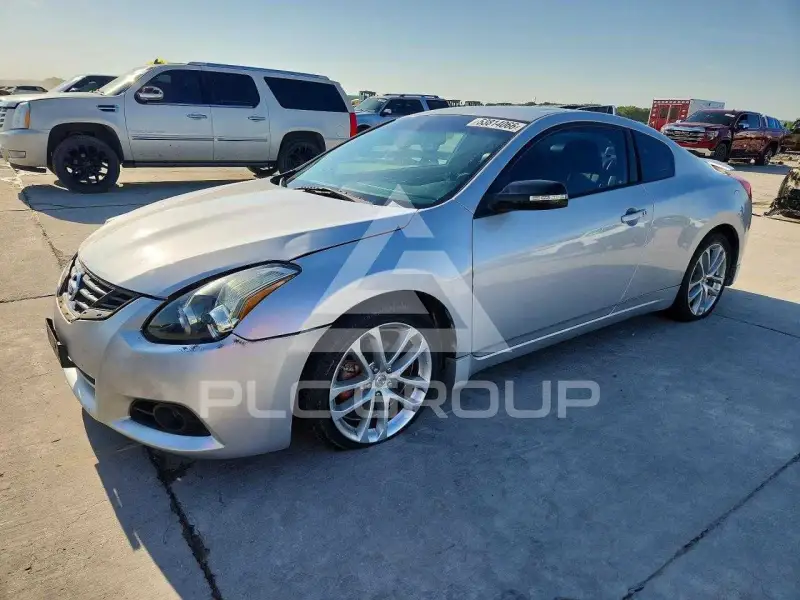 2012 Nissan ALTIMA фото