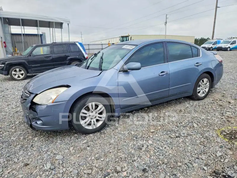 2012 Nissan ALTIMA photo