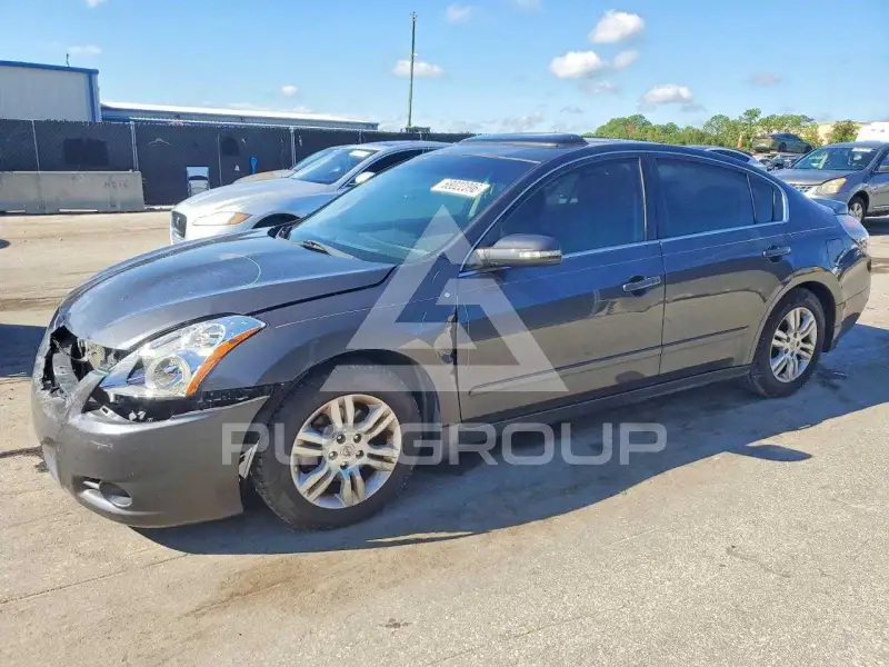 2012 Nissan ALTIMA фото