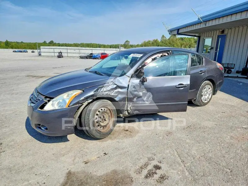 2012 Nissan ALTIMA photo