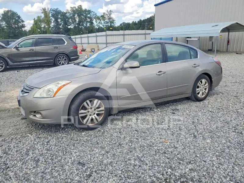 2012 Nissan ALTIMA photo
