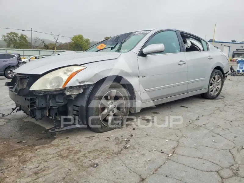 2012 Nissan ALTIMA photo