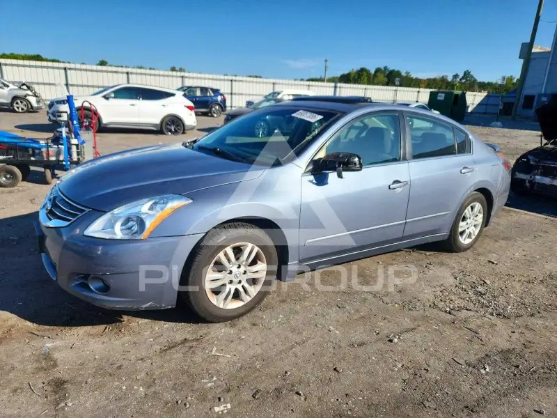 2012 Nissan ALTIMA фото