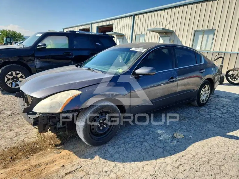 2012 Nissan ALTIMA photo