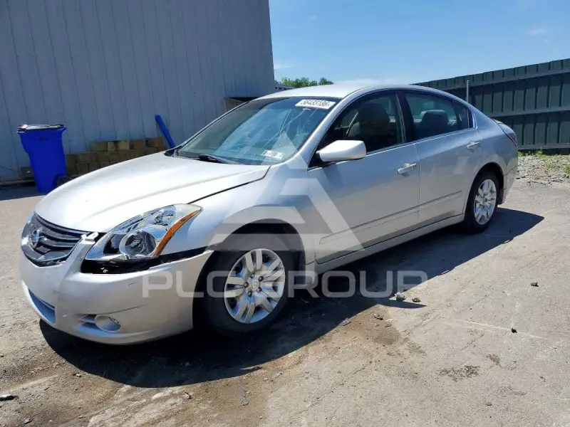 2012 Nissan ALTIMA фото