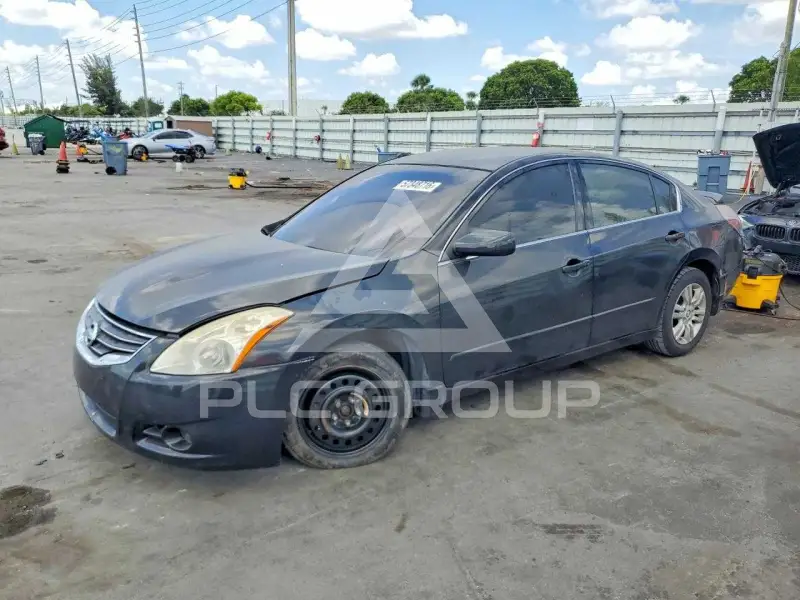 2012 Nissan ALTIMA photo