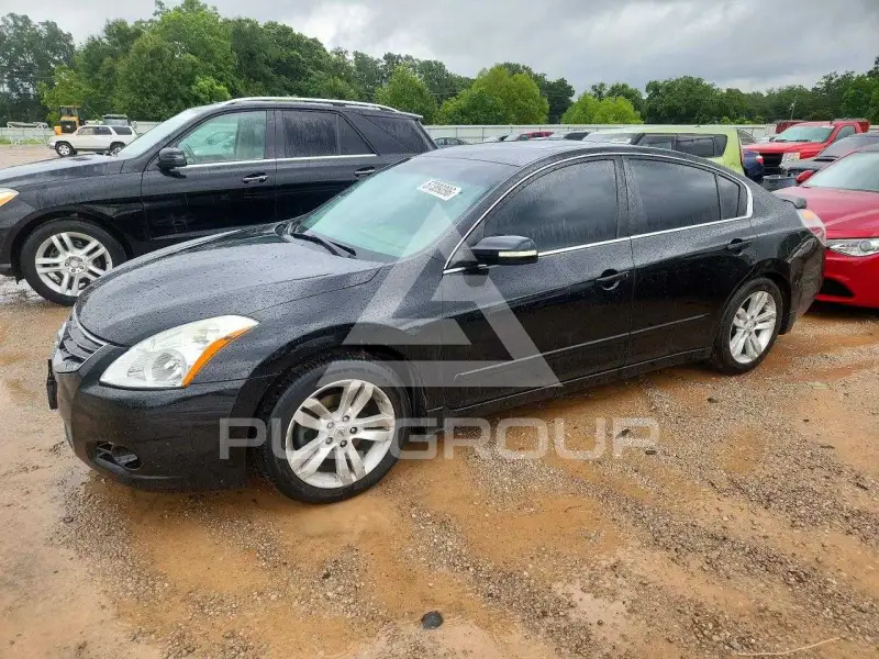 2012 Nissan ALTIMA photo
