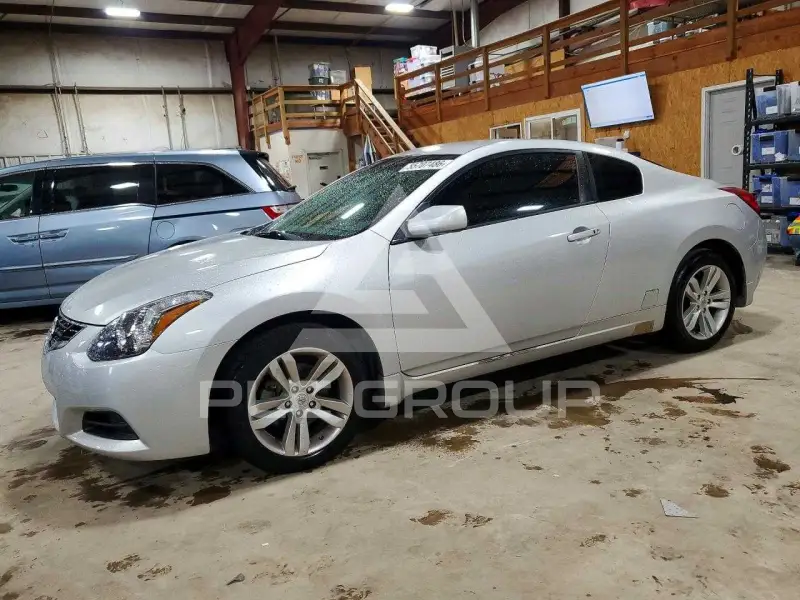 2012 Nissan ALTIMA фото