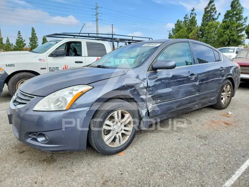 2012 Nissan ALTIMA фото