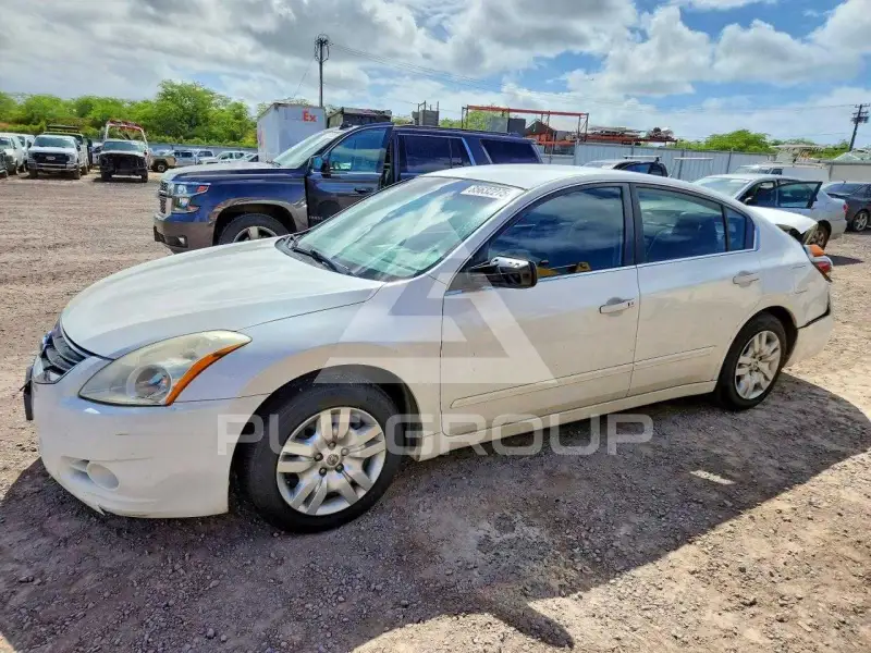 2012 Nissan ALTIMA фото