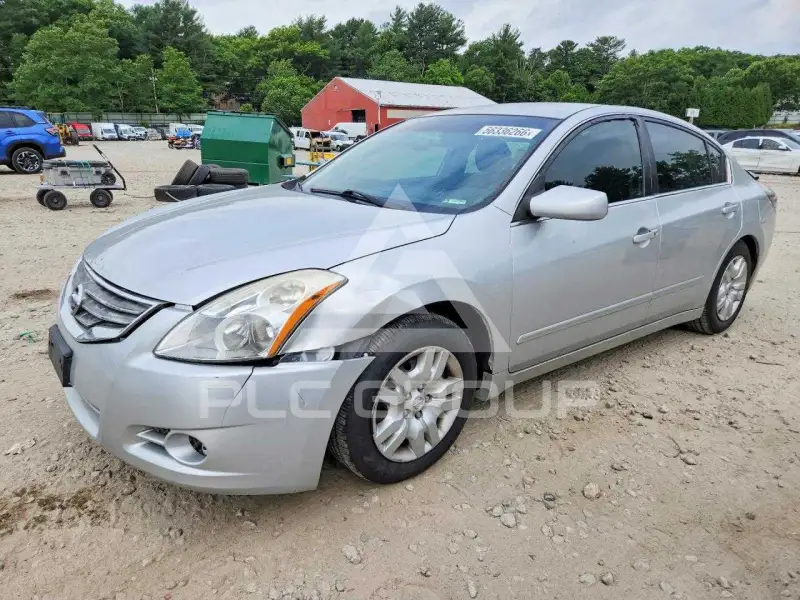 2012 Nissan ALTIMA photo