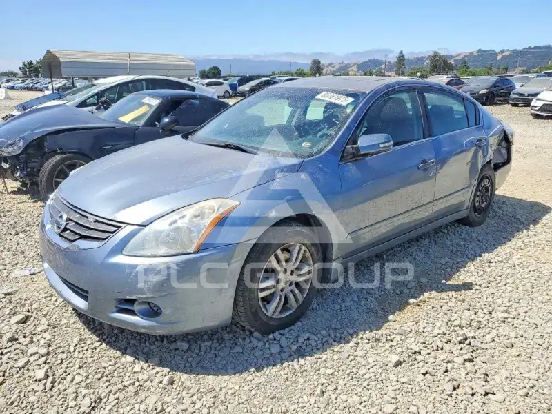 2012 Nissan ALTIMA фото