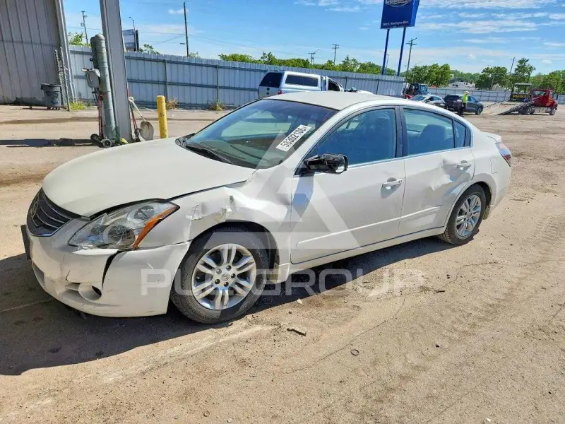 2012 Nissan ALTIMA фото