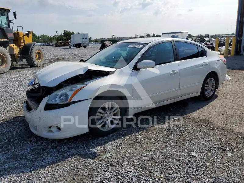 2012 Nissan ALTIMA фото