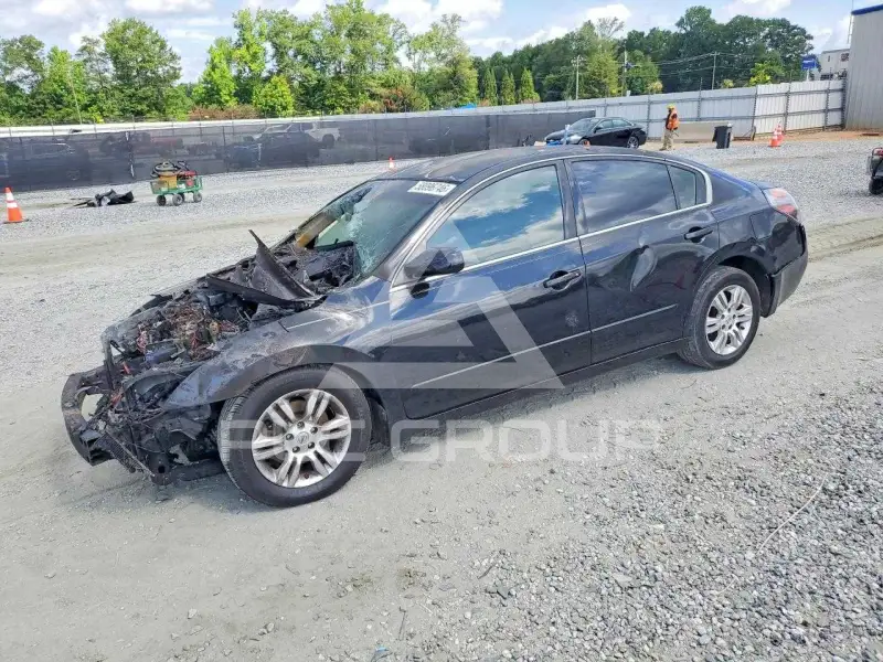 2012 Nissan ALTIMA photo