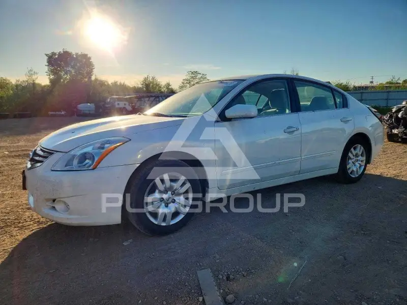 2012 Nissan ALTIMA фото