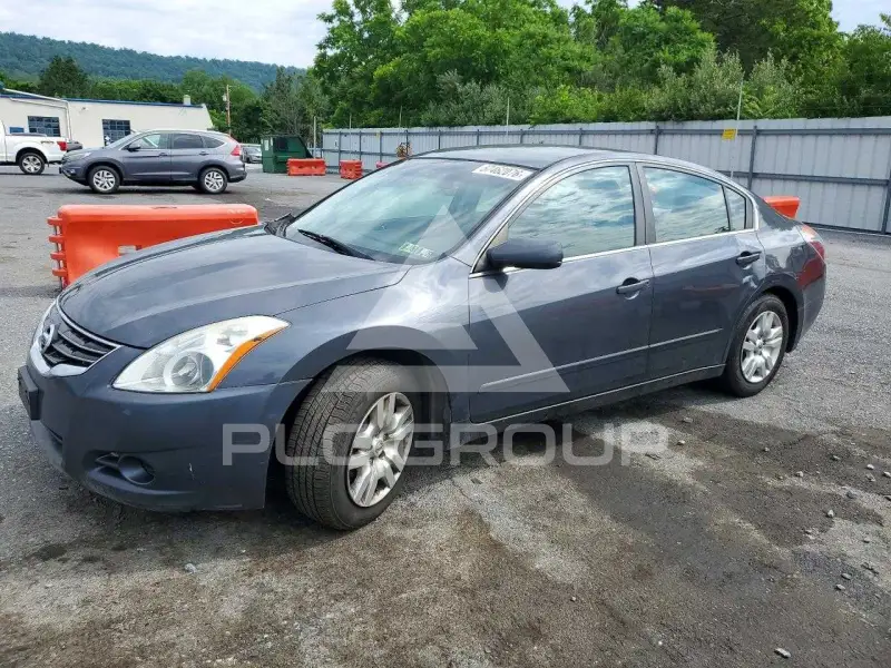 2012 Nissan ALTIMA photo