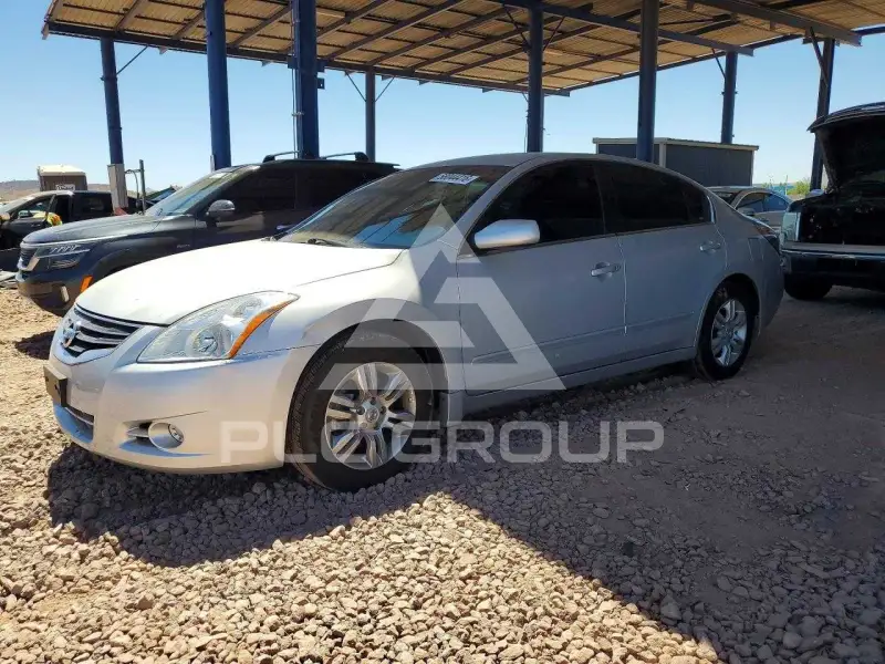 2012 Nissan ALTIMA photo