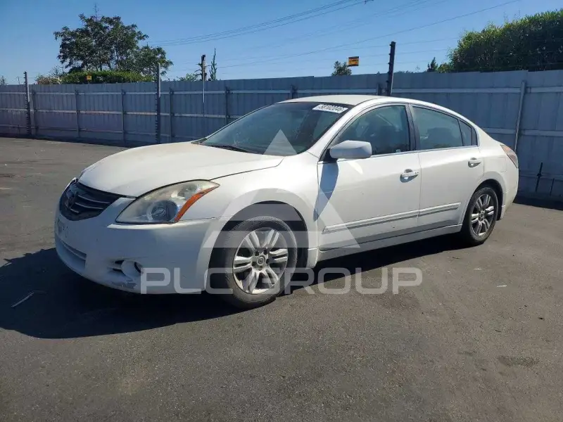 2012 Nissan ALTIMA фото