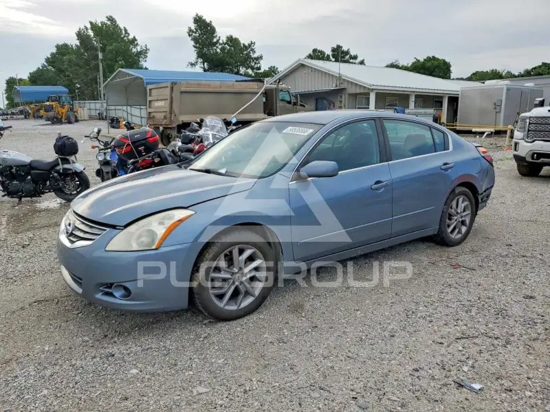 2012 Nissan ALTIMA фото