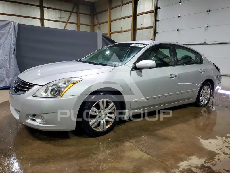 2012 Nissan ALTIMA фото