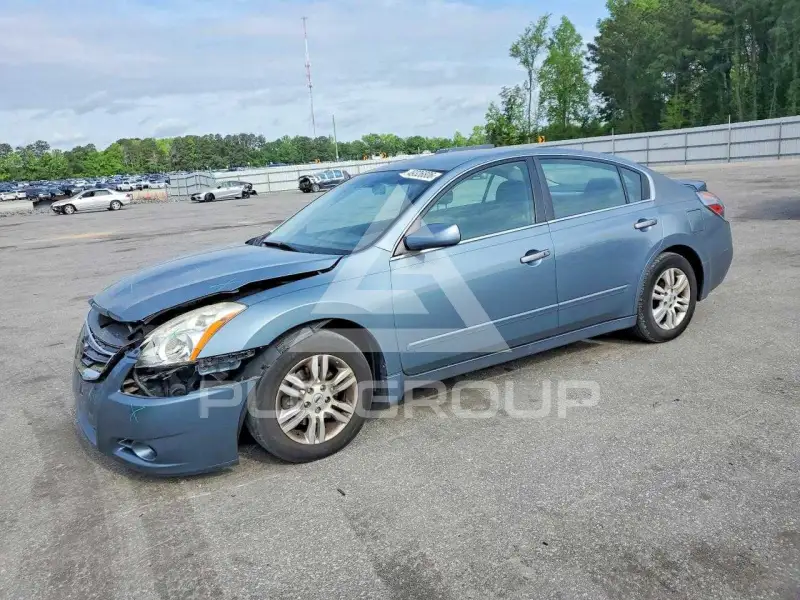 2012 Nissan ALTIMA фото