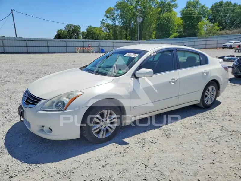 2012 Nissan ALTIMA фото