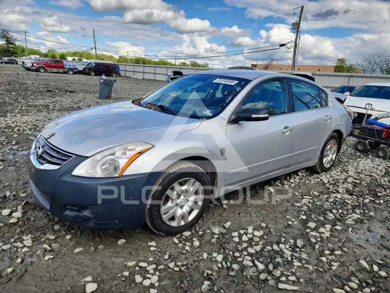 2012 Nissan ALTIMA фото