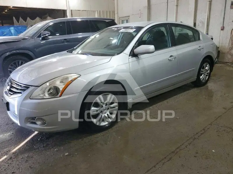 2012 Nissan ALTIMA фото