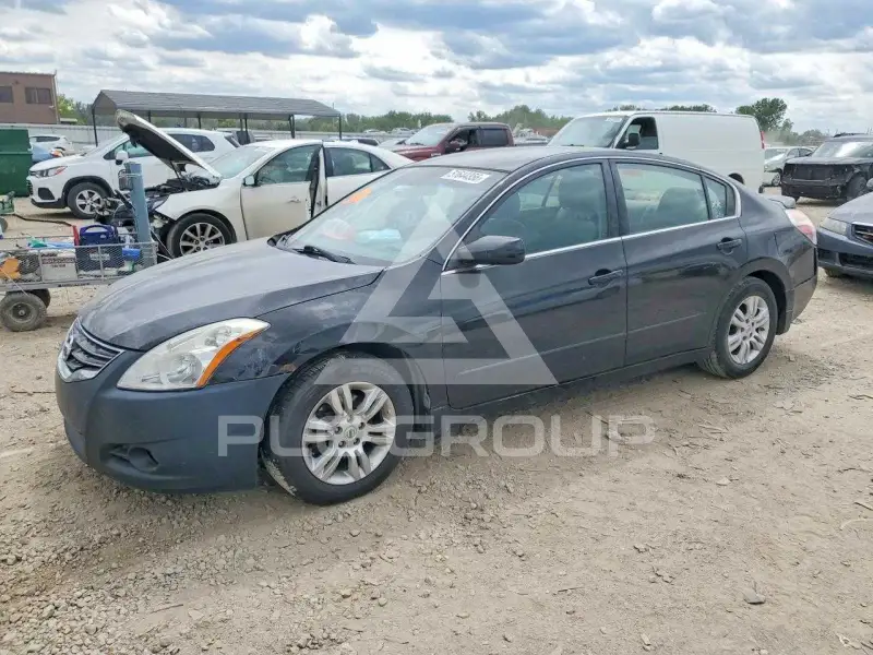 2012 Nissan ALTIMA фото
